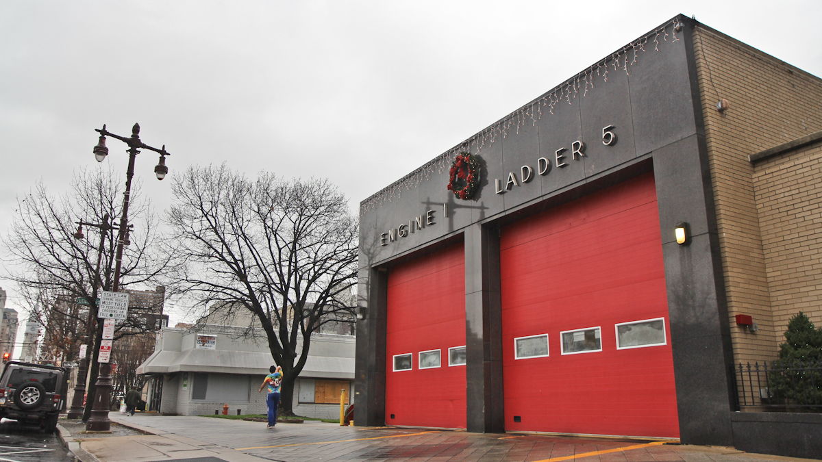  Ladder 5 is located on South Broad street. (Kimberly Paynter/WHYY) 