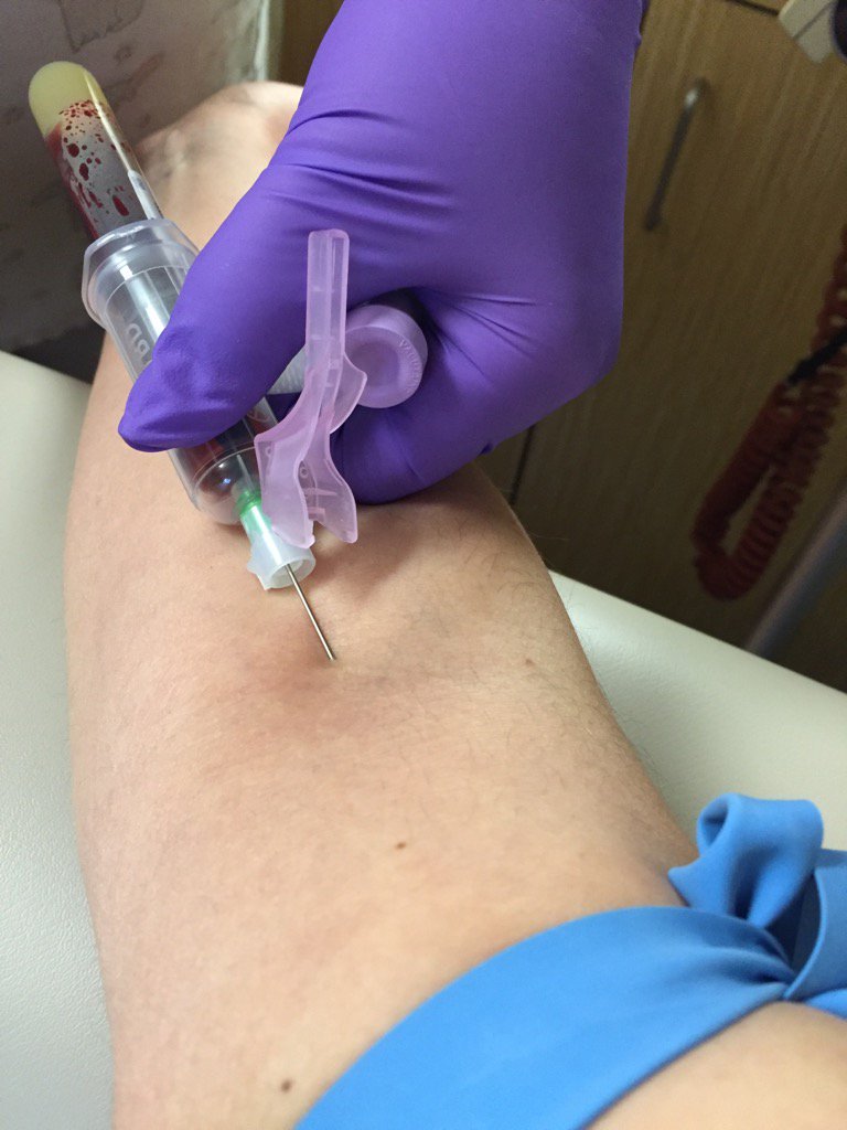 A patient gets a blood test. (Maiken Scott/WHYY)