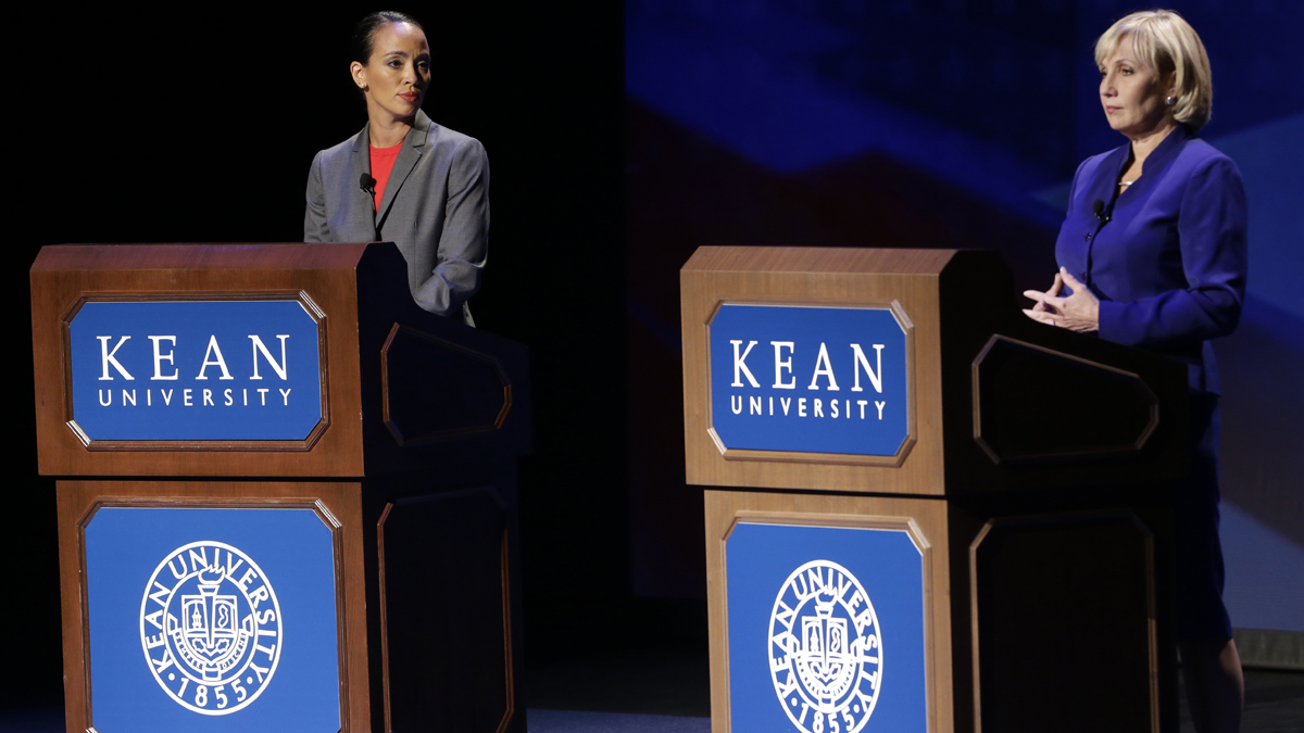  New Jersey Lt. Gov. Kim Guadagno (right), and Democrat Milly Silva debate at Kean University, Friday, Oct. 11, 2013, in Union, N.J. (Julio Cortez/AP Photo) 