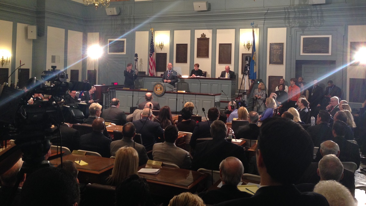  Governor Markell delivers his State of the State Address to a joint session of the General Assembly in Dover. (Mark Eichmann/WHYY) 