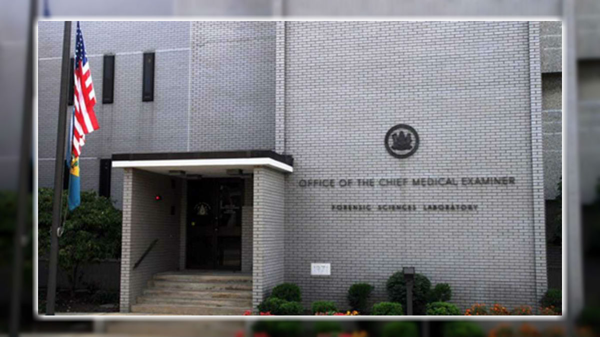  (DHSS photo) 