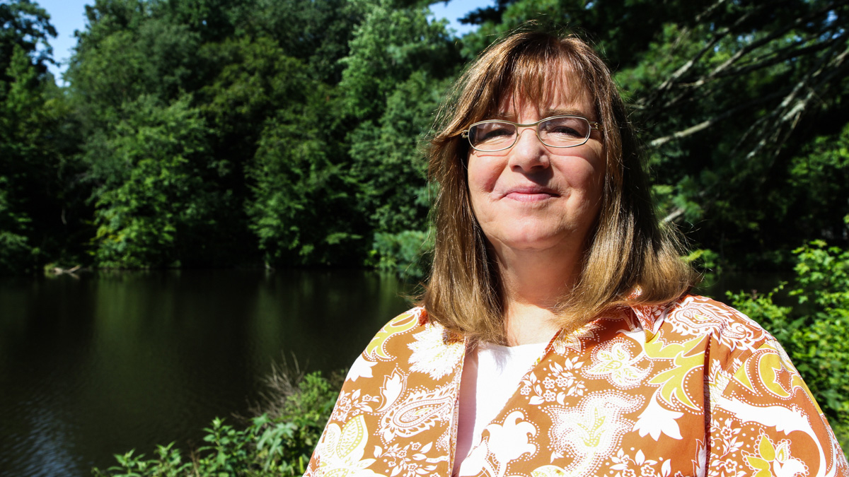  Melissa Killeen of Laurel Springs, NJ, will be honored next week for 'putting a public face and voice on recovery.' (Kimberly Paynter/WHYY) 