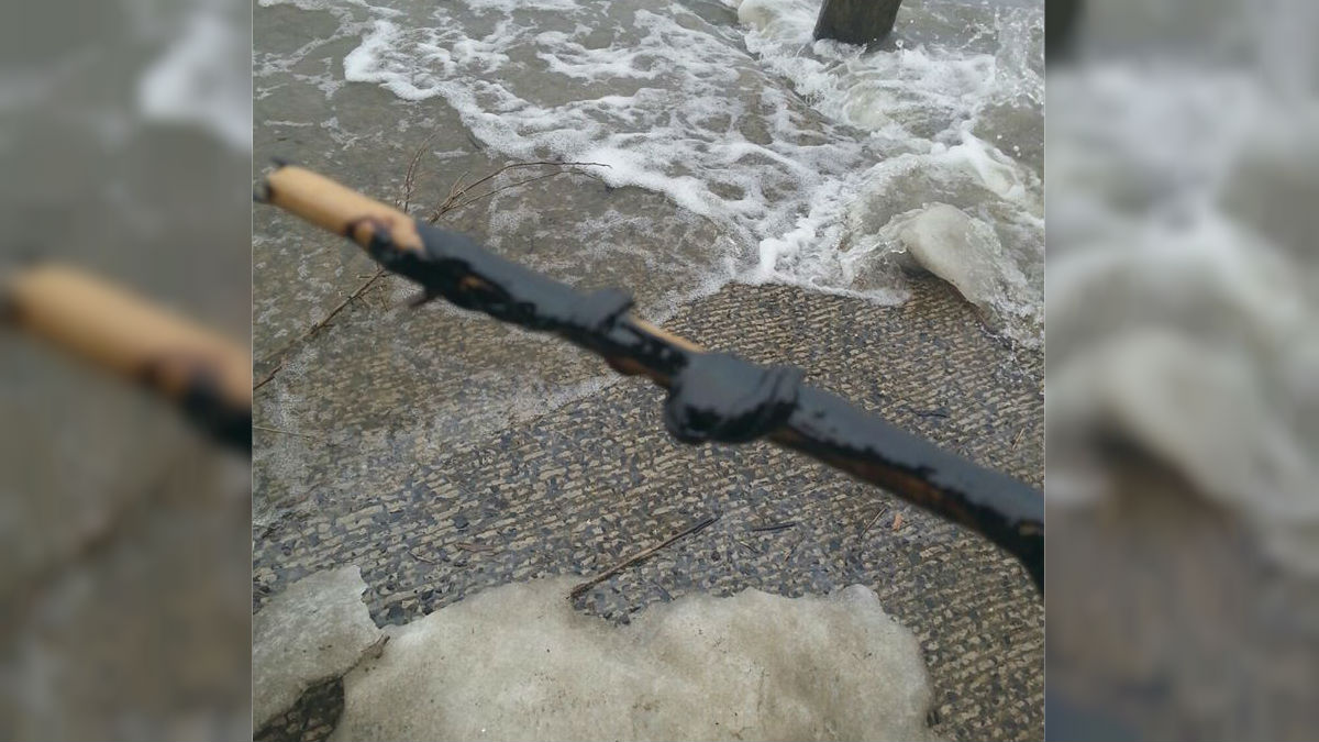 Pennsville Police posted this picture of a stick covered in oil on their Facebook page last week. (photo courtesy Pennsville PD) 