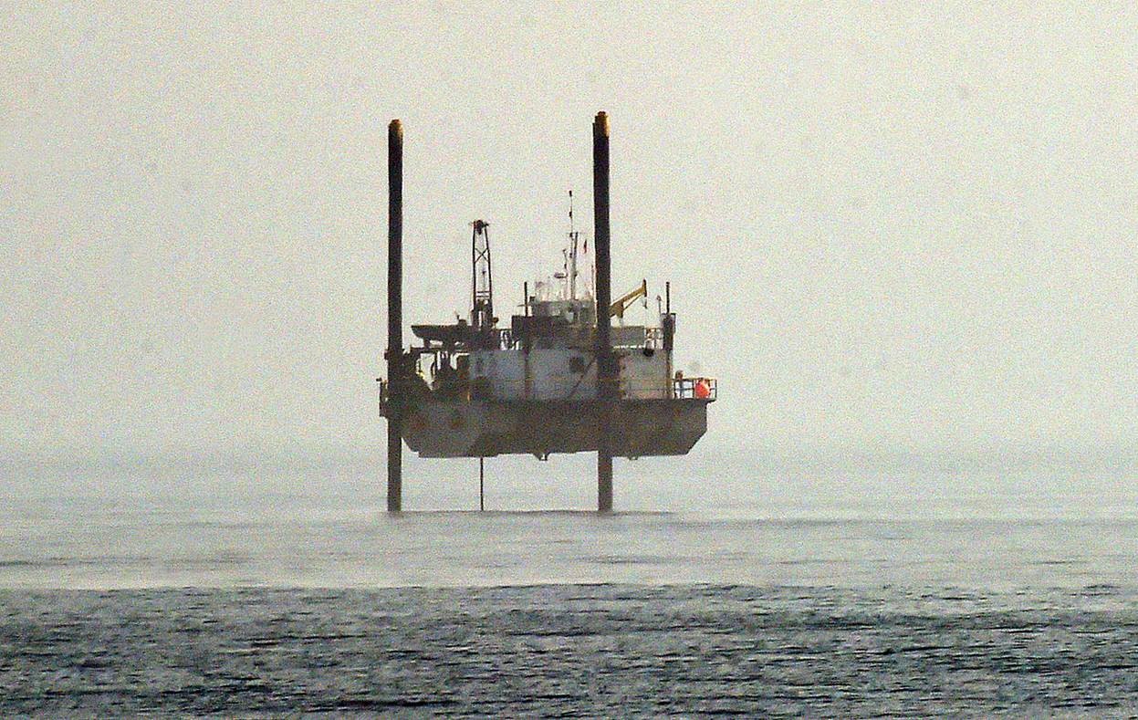 A large offshore drilling rig located off of Rehoboth Beach for test borings and underwater surveys for the sewage outfall pipe. (Chuck Snyder for Newsworks)