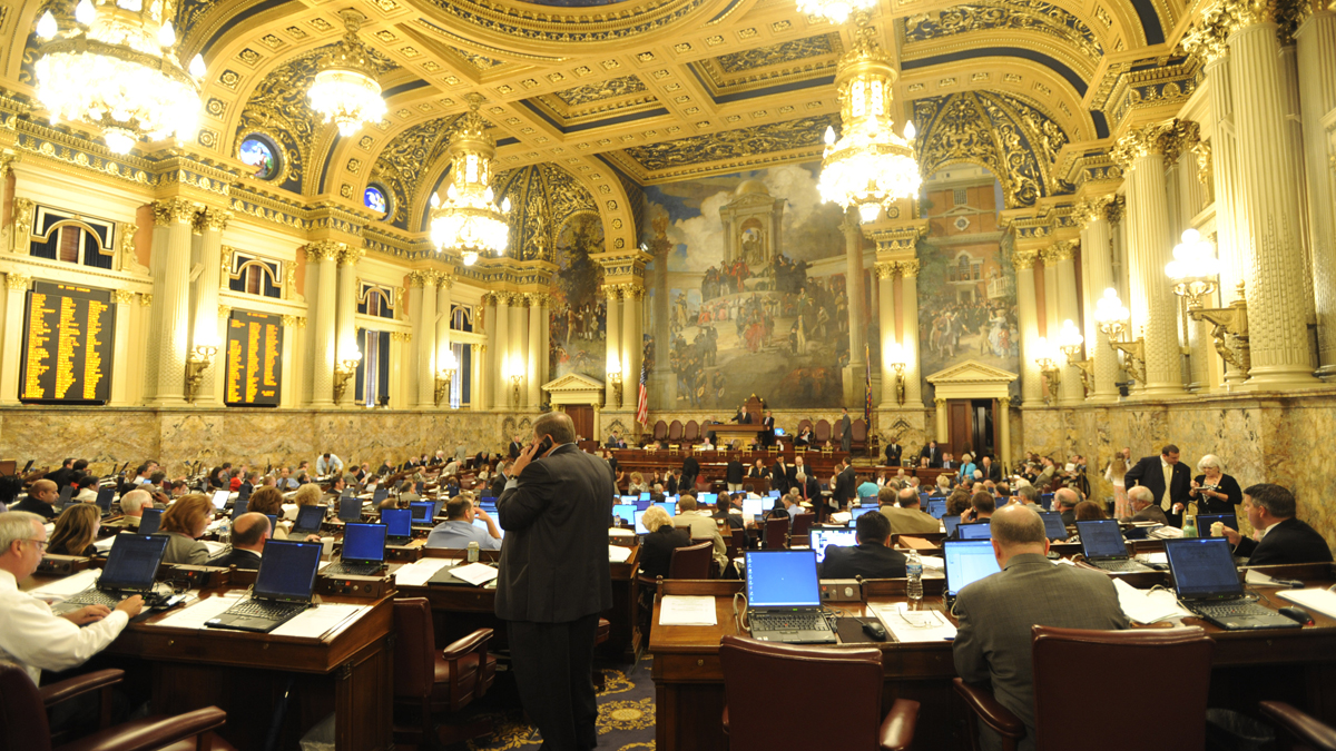  The floor of the Pennsylvania State House is shown in this 2011 file photo. (AP PHOTO/Bradley C. Bower) 