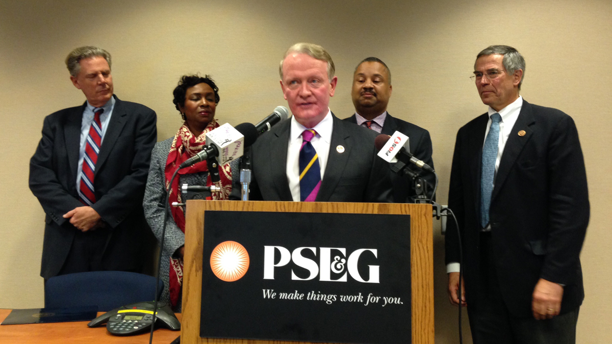  Rep. Leonard Lance (R-New Jersey) joins officials from PSE&G andcongressional colleagues to talk storm-preparedness ahead of the firstanniversary of Superstorm Sandy.  (Monica Miller/For NewsWorks) 