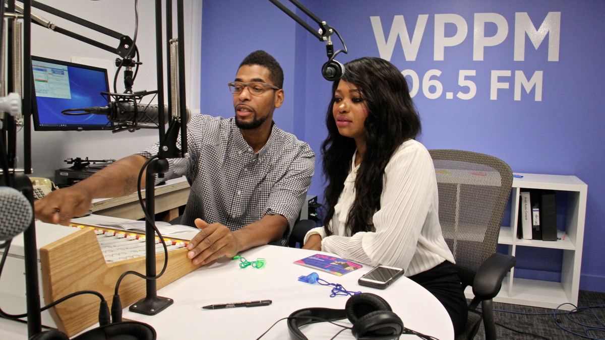 Hosts Derwood Shelby and Tia Whitfield get ready to go live with WPPM 106.5