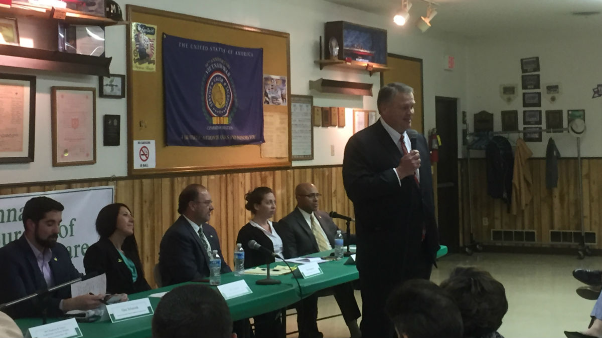 Republican candidate for governor Colin Bonini talks at a Cannabis Bureau of Delaware forum on legalizing marijuana. (Zoe Read/WHYY)