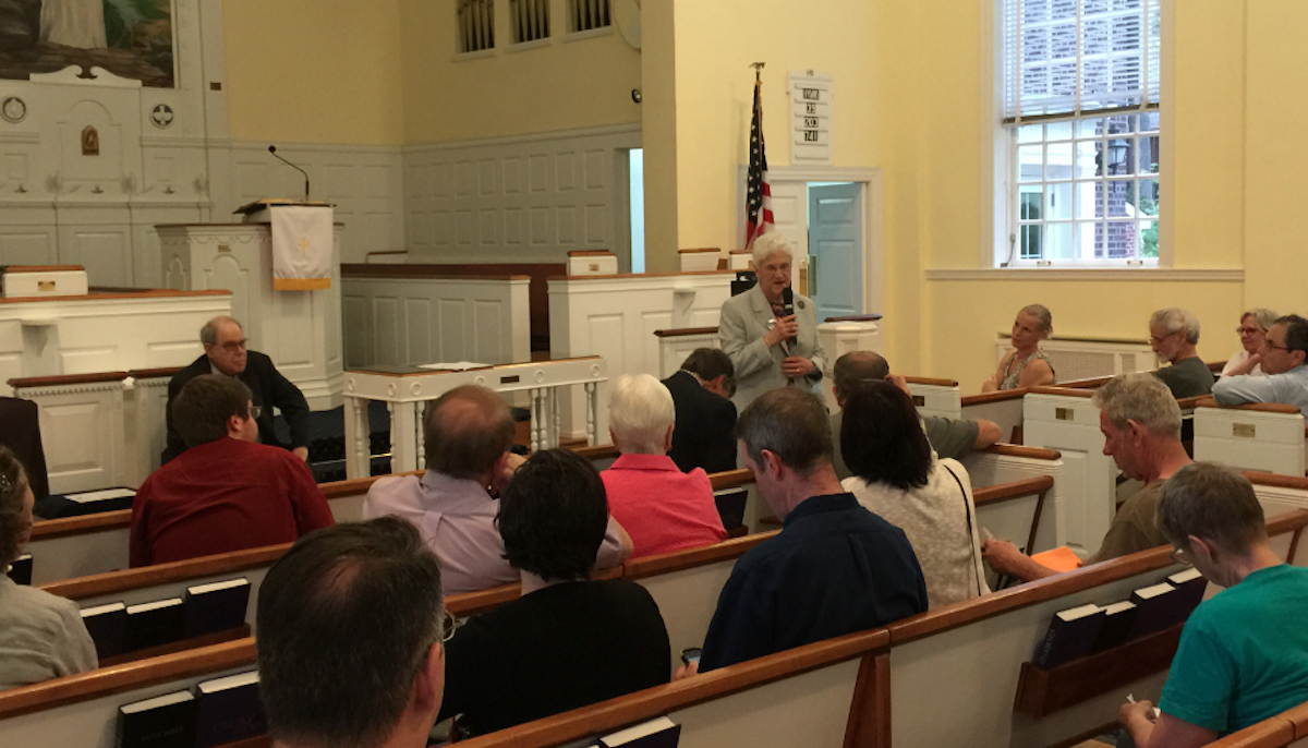  Mayoral candidate Lynne Abraham fields questions at the East Falls Community Council meeting on Monday night. (Brian Hickey/WHYY) 