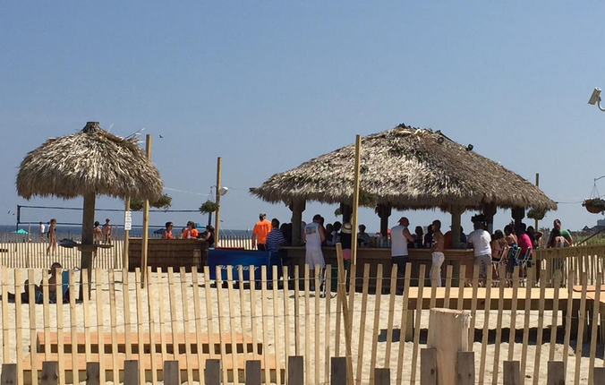  Yesterday at Donovan's Reef Tiki Bar. (Photo: Sea Bright Mayor Dina Long via Twitter) 