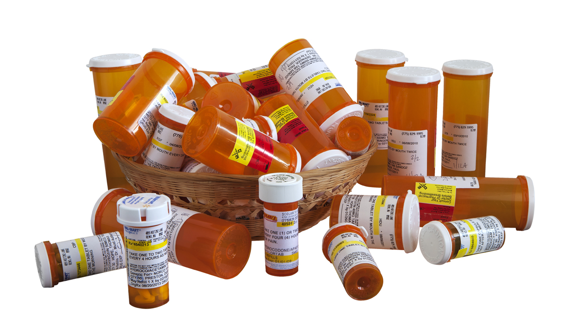  The Pennsylvania Medical Society says expanding the current database on controlled substances would help doctors, pharmacists, and law enforcement to curb opioid abuse and drug scams.(<a href=