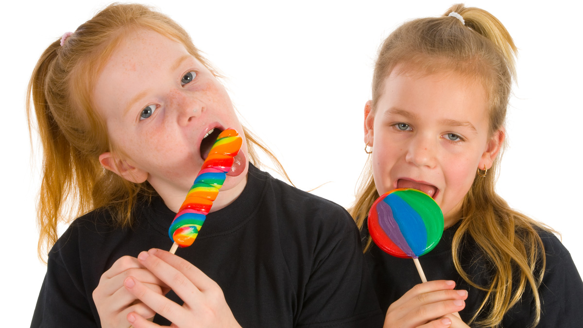  The Monell study, which spanned 12 years, the team asked hundreds of pairs of identical and fraternal twins and their siblings to rate the potency of four sweeteners.(<a href=