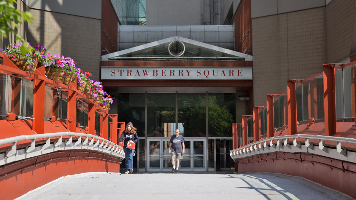 Harrisburg's Strawberry Square Tower downtown across from the Capitol complex. (Lindsay Lazarski/WHYY)