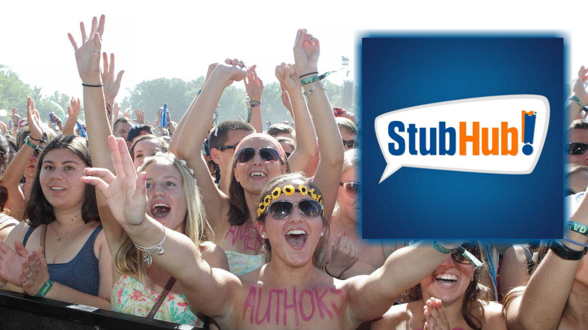  Festival goers enjoy Day 2 of the 2014 Firefly Music Festival at The Woodlands on Friday, June 20, 2014, in Dover, Del. (Photo by Owen Sweeney/Invision/AP) 
