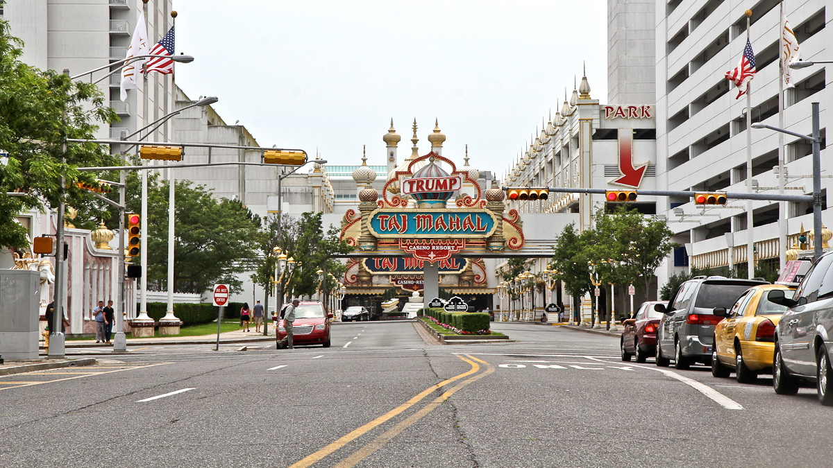 Trump Taj Mahal casino in Atlantic City. (Kimberly Paynter/WHYY) 