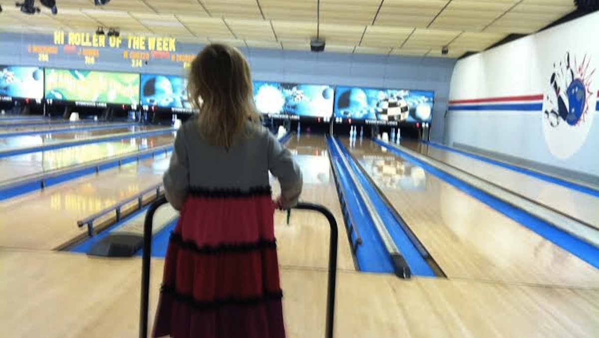  Bowling on Thanksgiving. (Photo courtesy of Courtenay Harris Bond) 