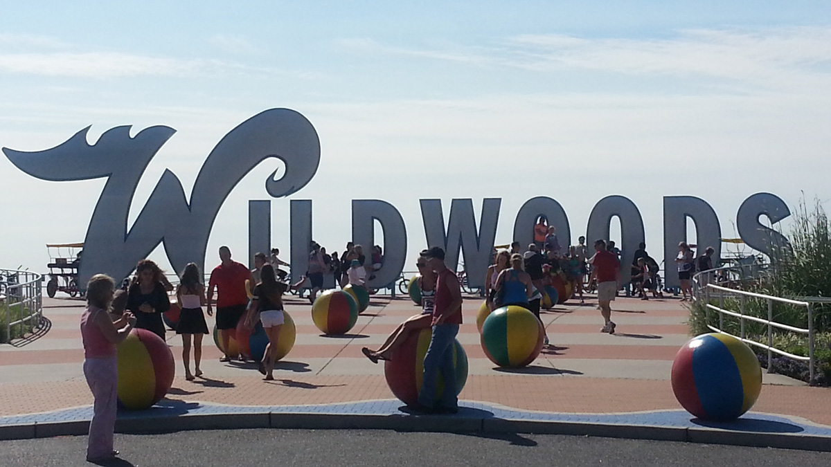 The Wildwoods sign