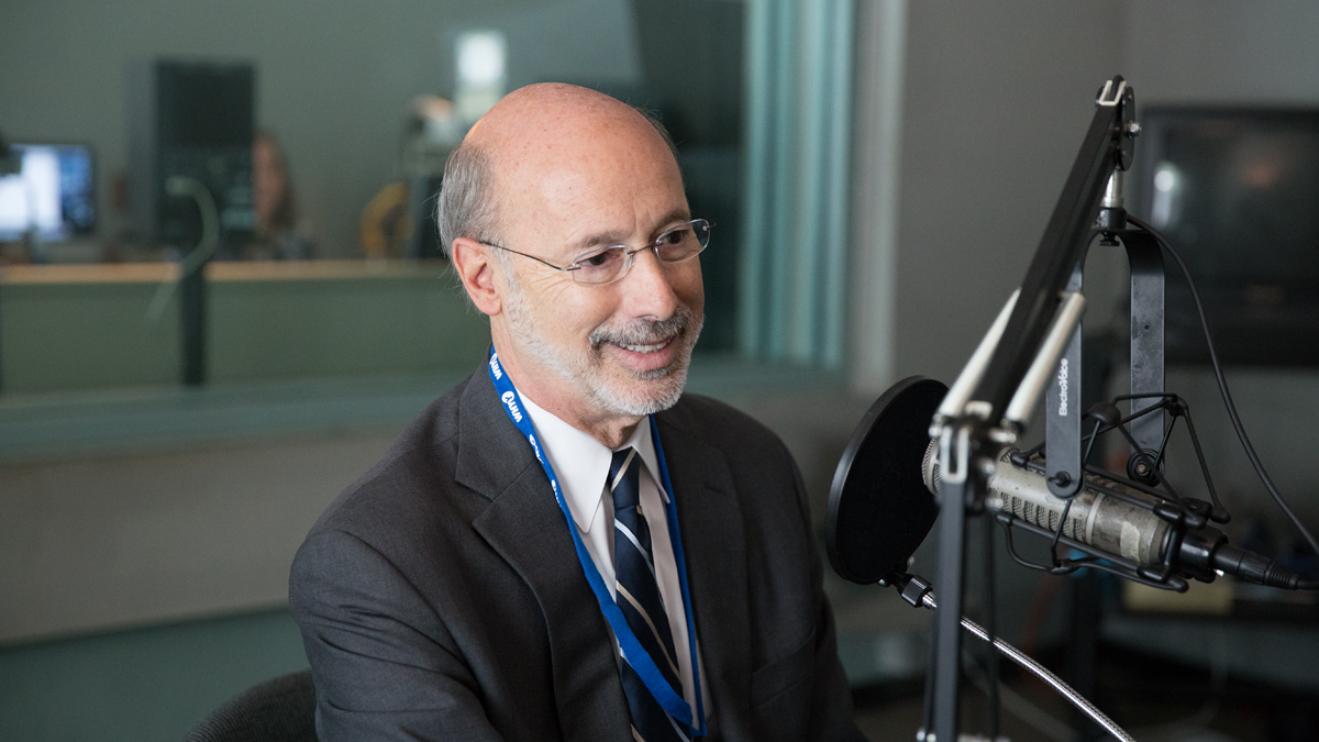  Democratic gubernatorial candidate Tom Wolf speaks to NewsWorks Tonight host Dave Heller at WHYY studios in Philadelphia, Pa. (Lindsay Lazarski/WHYY)  