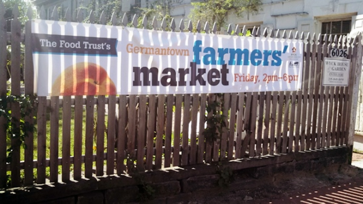  Open from 2 p.m. to 6 p.m. Fridays, the Wyck Farmers’ Market sells produce grown at historic Wyck House, a property which dates to 1690. (Amanda Staller/for NewsWorks) 