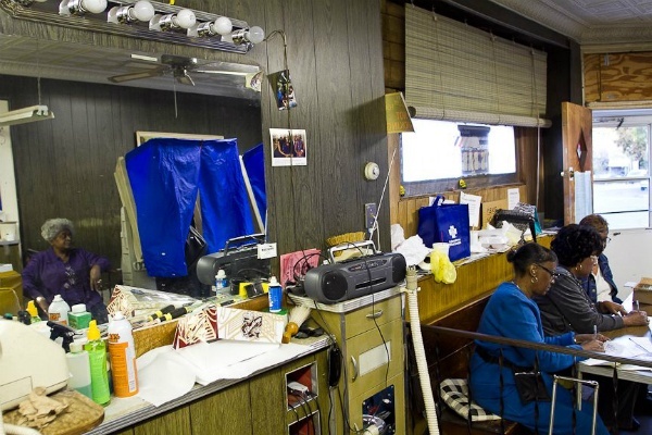 <p><p>28. Poll workers at Wright's Barber Shop in West Oak Lane Tuesday afternoon. (Brad Larrison/for NewsWorks)</p></p>
