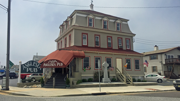 20160723-anglesea-pub