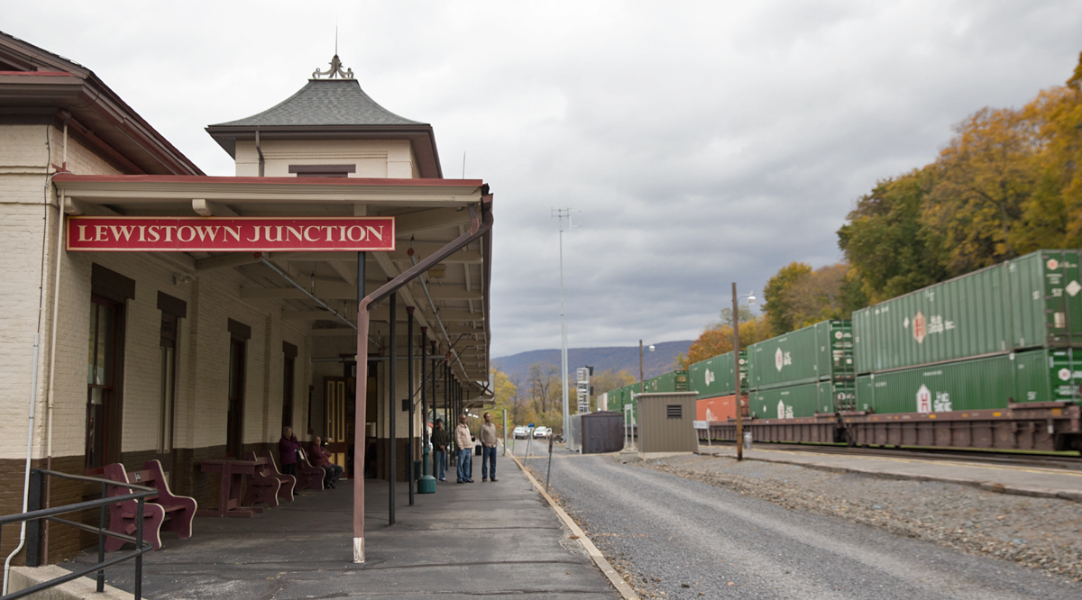  Passengers wait to board an Amtrak train at the Lewistown Station in Central Pennsylvania. There is only one round-trip passenger train that runs from Harrisburg to Pittsburgh, which makes it difficult for passengers to commute by train. (Lindsay Lazarski/WHYY) 