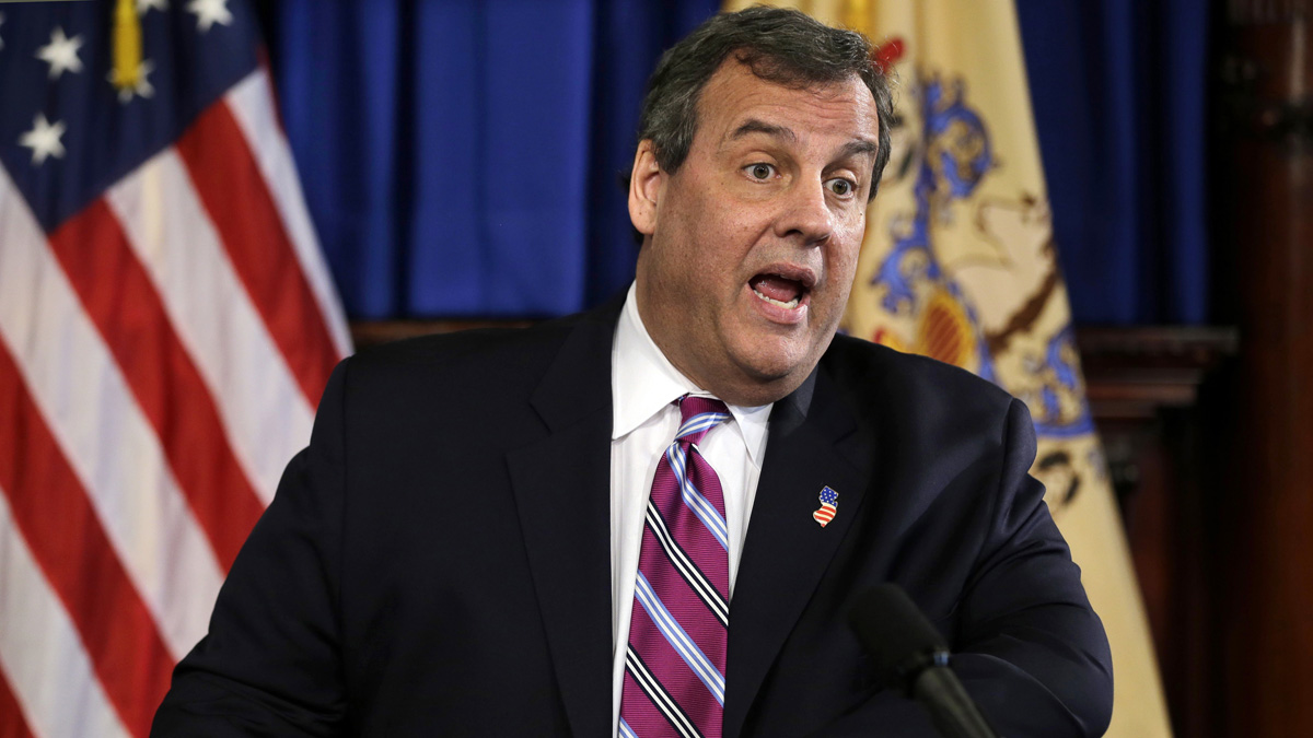 Six New Jersey newspapers say Gov. Chris Christie should resign over his endorsement of Donald Trump. They add that if Christie refuses to quit