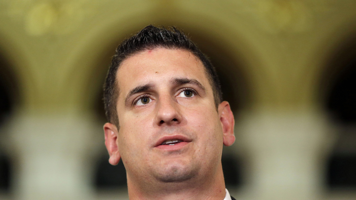  With no agreement on an interim Pennsylvania budget plan, GOP House Majority Leader Dave Reed held out hope that the Senate and the governor would change their minds – or, at the very least, bear the blame for a budget impasse that goes into 2016. (AP photo/Matt Rourke) 