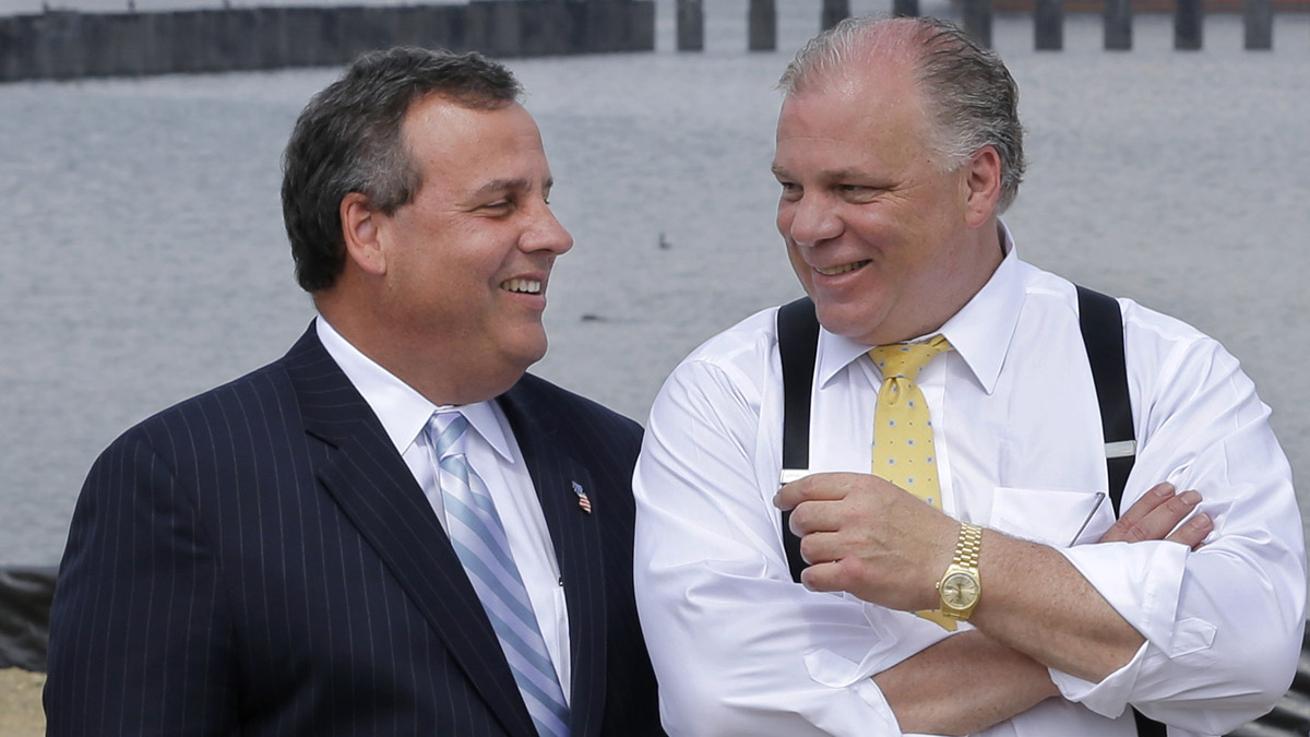 New Jersey Senate President Steve Sweeney (right)says he has proposals to present to Gov. Chris Christie for resolving the Transportation Trust Fund impasse that is stalling road and bridge construction. (AP file photo)