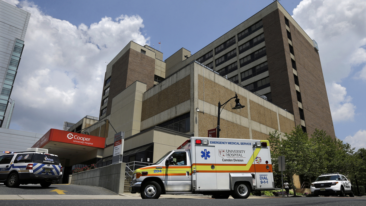  At Cooper University Hospital in Camden, doctors over 72 now must go through an assessment of their cognitive abilities. (Mel Evans/AP Photo) 