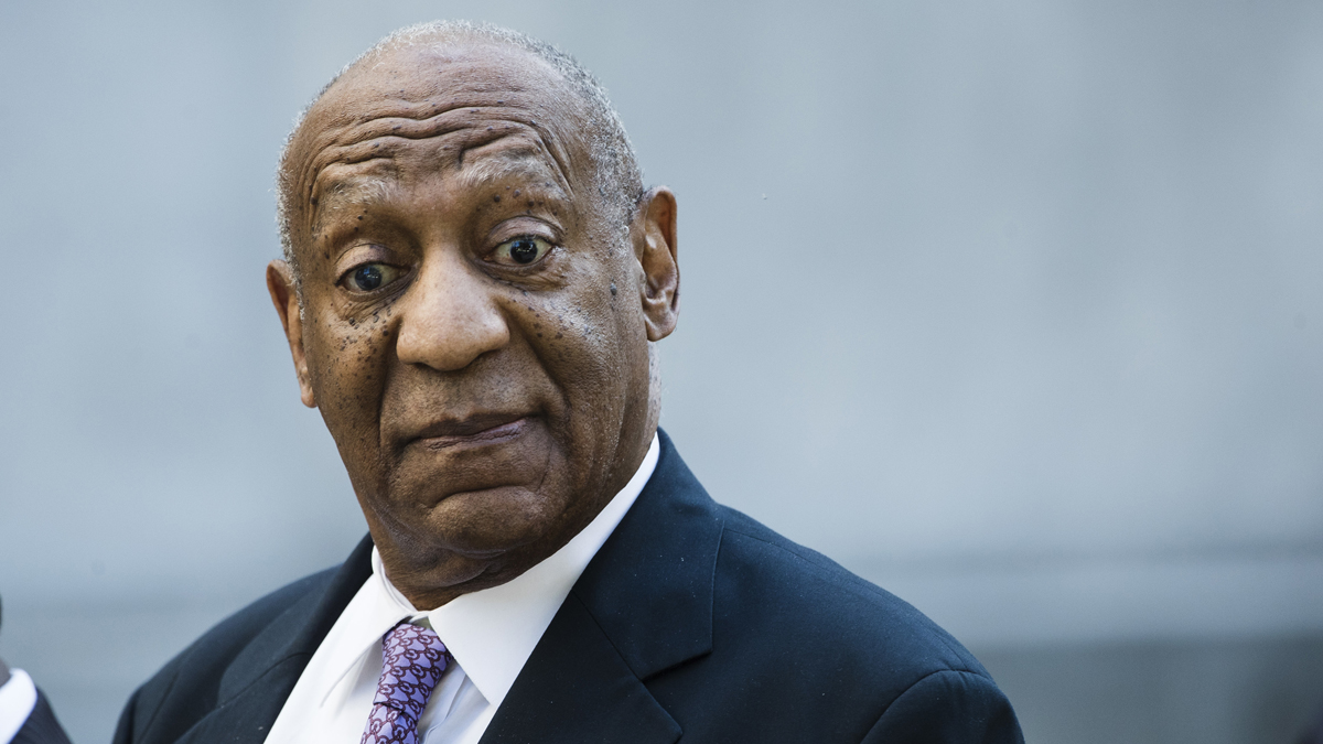  Bill Cosby walks from the Montgomery County Courthouse during his sexual assault trial in Norristown, Pa., Friday, June 9, 2017. (Matt Rourke/AP Photo) 