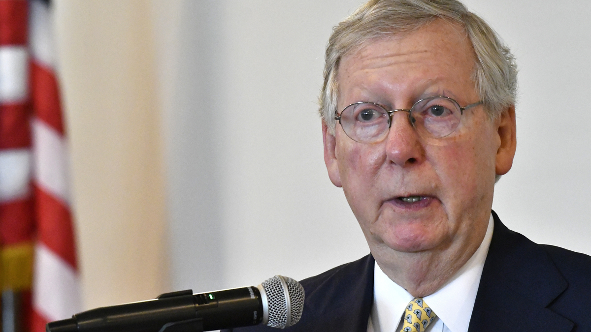  Senate Majority Leader Mitch McConnell, R-Ky., speaks to the audience at the Lincoln Day Dinner, Friday, June 30, 2017, in Elizabethtown, Ky. (Timothy D. Easley/AP Photo) 