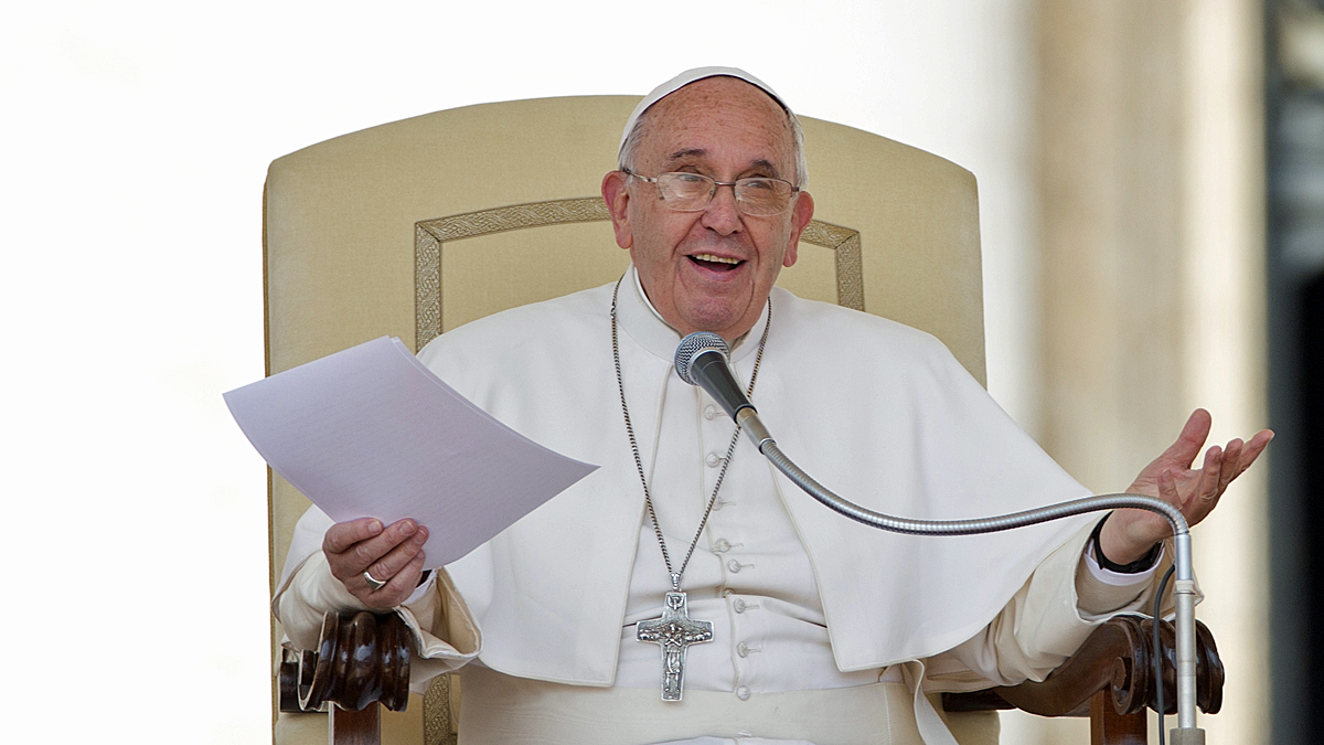  Pope Francis delivers his message during the weekly general audience in St. Peter's Square at the Vatican, Wednesday, April 29, 2015. (Alessandra Tarantino/AP Photo) 