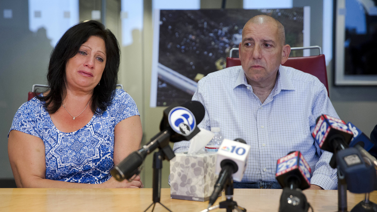 Amtrak crash survivor Robert Hewett