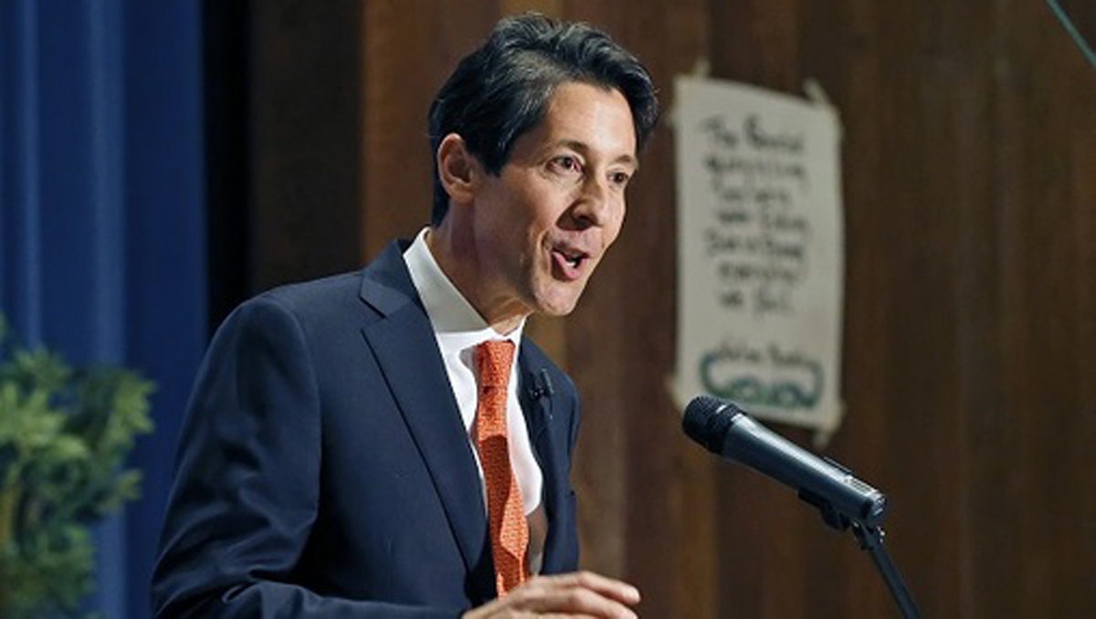  State Treasurer Joe Torsella is seriously considering digging his heels in over loaning money to prop up the state's general fund. (AP Photo) 
