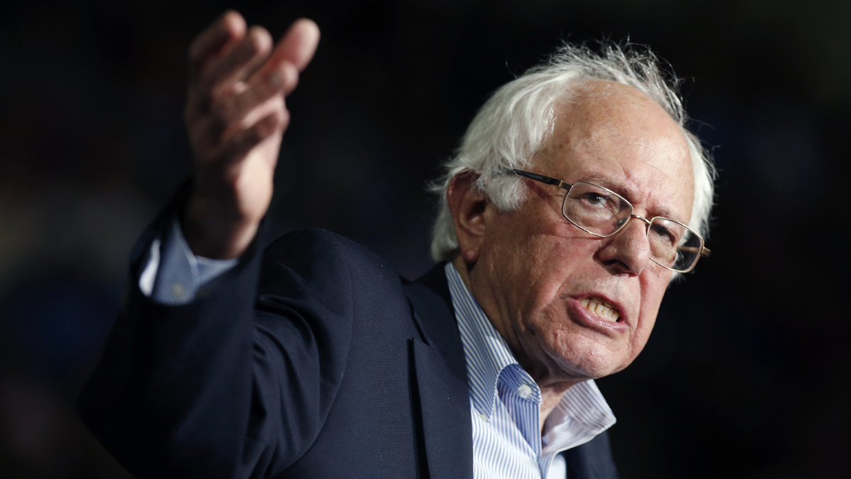 Democratic presidential candidate, Sen. Bernie Sanders, I-Vt,  speaks during a campaign rally in Springfield, Mass., Saturday, Oct. 3, 2105. (AP Photo/Michael Dwyer) 