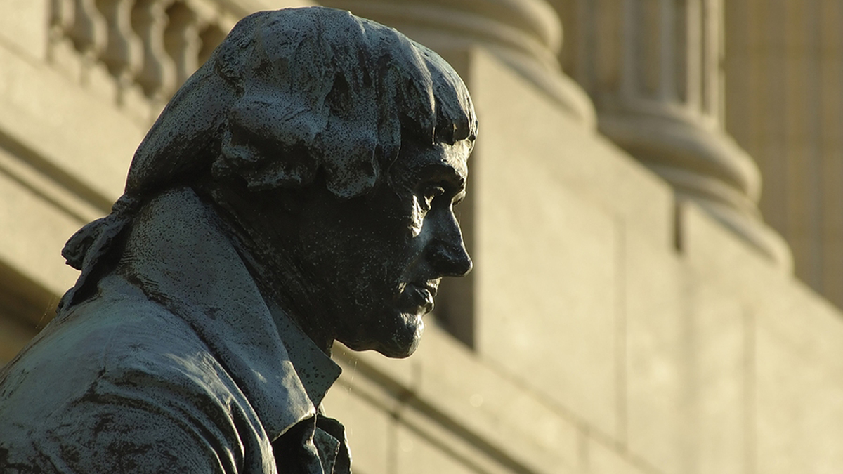  Statue of Thomas Jefferson outside Cleveland's county courthouse (Bigstock/chengjih) 