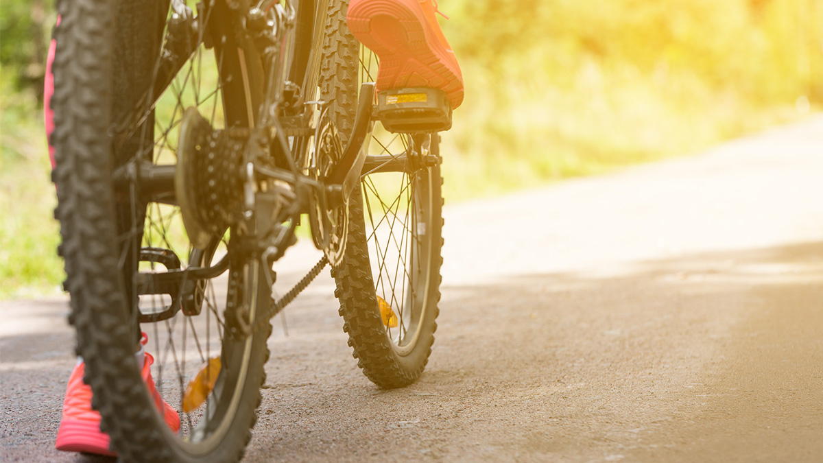  <a href=“https://www.bigstockphoto.com/image-155609744/stock-photo-woman-riding-a-mountain-bicycle”>Woman riding a bicycle (Bigstock)</a> 