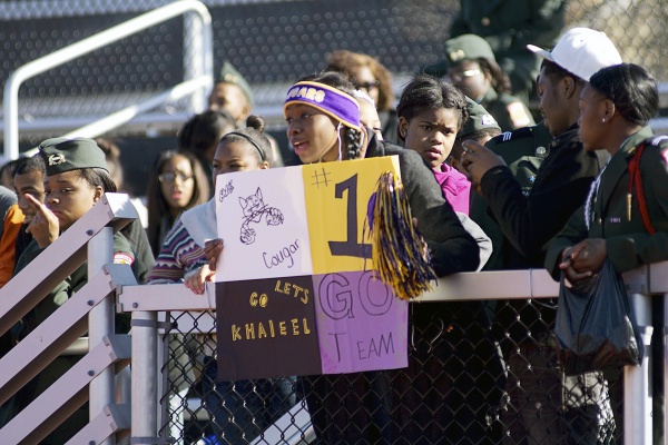 <p><p>MLK fans root for the best. (Bas Slabbers/for NewsWorks)</p></p>
