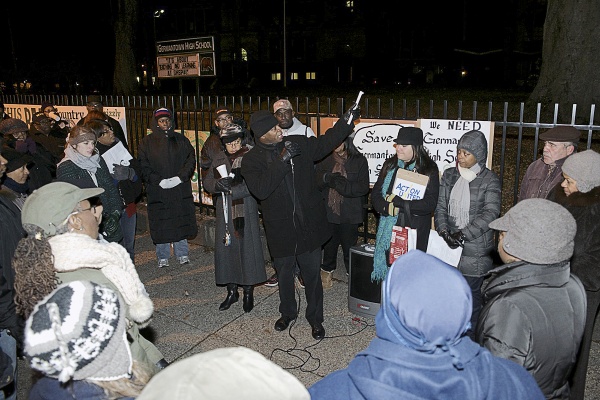 <p><p>State Rep.-elect Stephen Kinsey points to the part of GHS he'd like to see filled with students from Fulton Elementary and other schools. (Bas Slabbers/for NewsWorks)</p></p>
