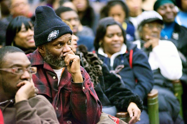 <p><p>Community members and neighbors listen to the presentation of the plans. (Bas Slabbers/for NewsWorks)</p></p>
