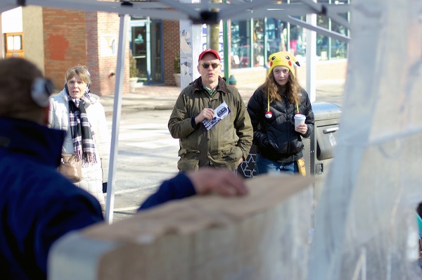 <p>The 'Manayunk on Ice' festival is organized for the third time. Ice Sculptors from all over the country are showing their skills during the three day event. (Bas Slabbers/for NewsWorks)</p>
