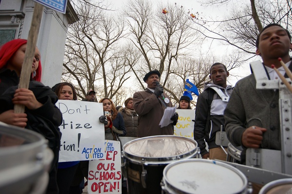 <p><p>Community activist and block captain Theodore Stones addressed the Vernon Park crowd. (Bas Slabbers/for NewsWorks)</p></p>
