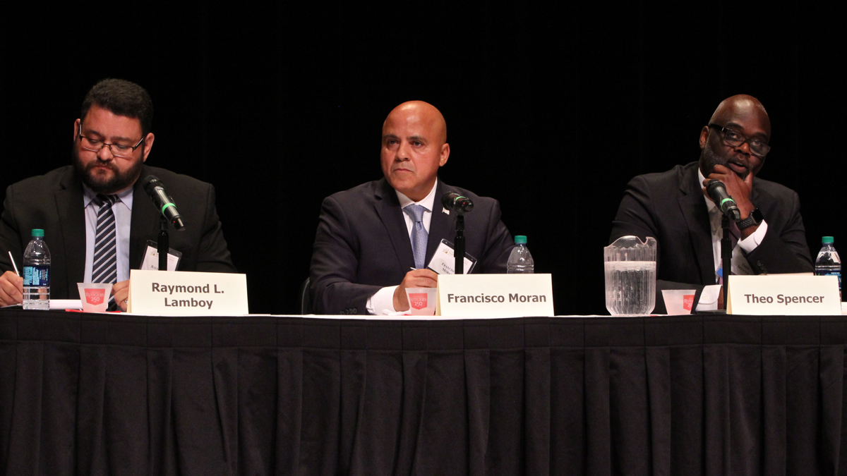  Democratic candidates for mayor of Camden debate at Rutgers-Camden University. (Emma Lee/WHYY) 