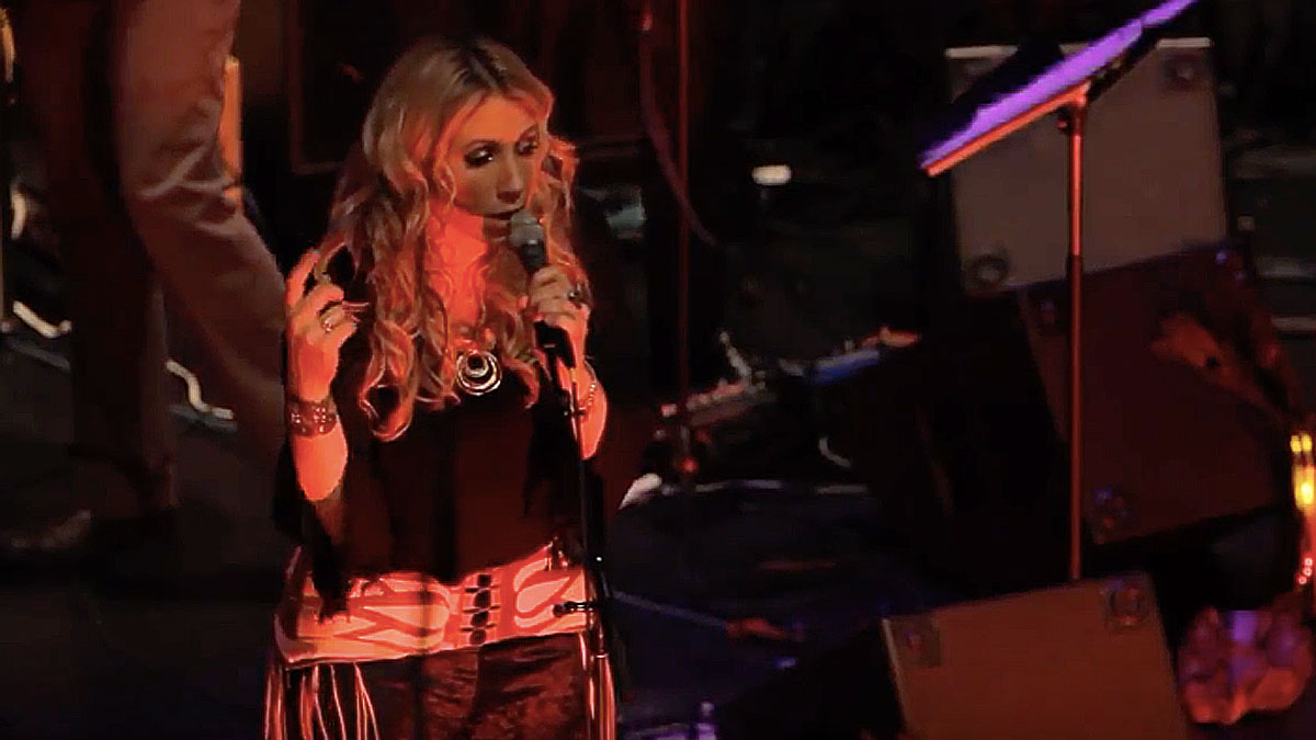  Elise Testone will perform Sat, May 20, 2017 at Camp Jam. (Screen capture from promotion YouTube video by Camp Jam) 