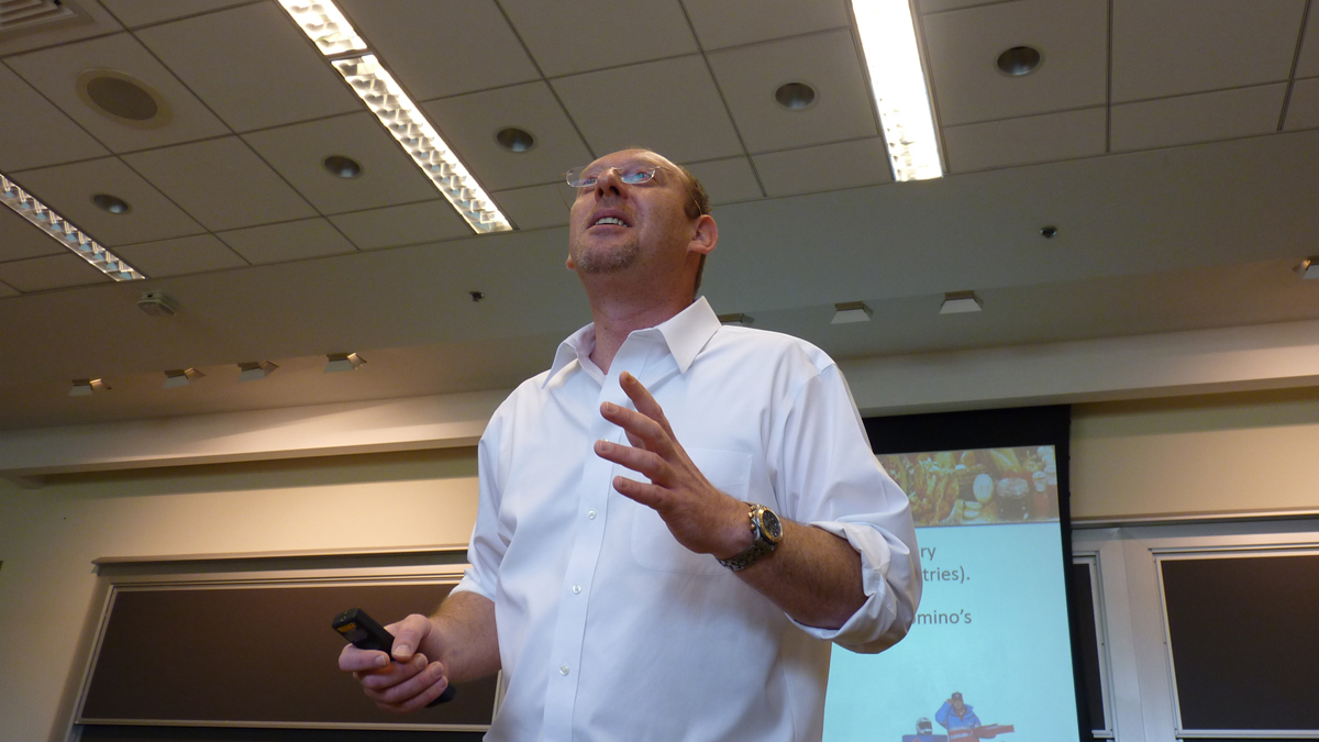  Professor Rom Schrift during a lecture in his class on creativity at The Wharton School. (Todd Bookman/WHYY) 