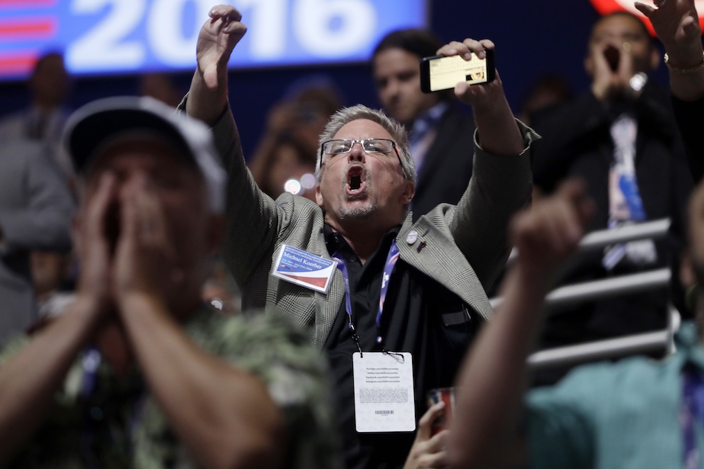 People react to Sen. Ted Cruz