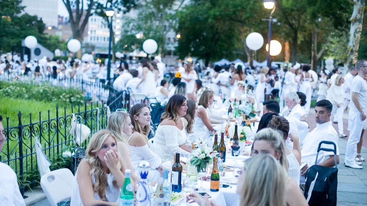 The sixth annual Dîner en Blanc came to Franklin Square Thursday evening. With an estimated 5,300 in attendance it was the largest Diner en Blanc event ever held in the United States. (Brad Larrison for NewsWorks)