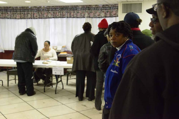 <p><p>The line begins to grow at Pinn Memorial Baptist Church at 7:30 a.m. on Tuesday. (Bas Slabbers/for NewsWorks)</p></p>
