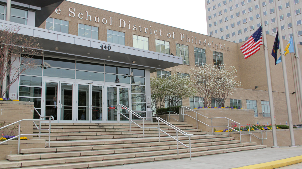  Philadelphia School District headquarters at Broad and Spring Garden streets. (Emma Lee/for NewsWorks) 